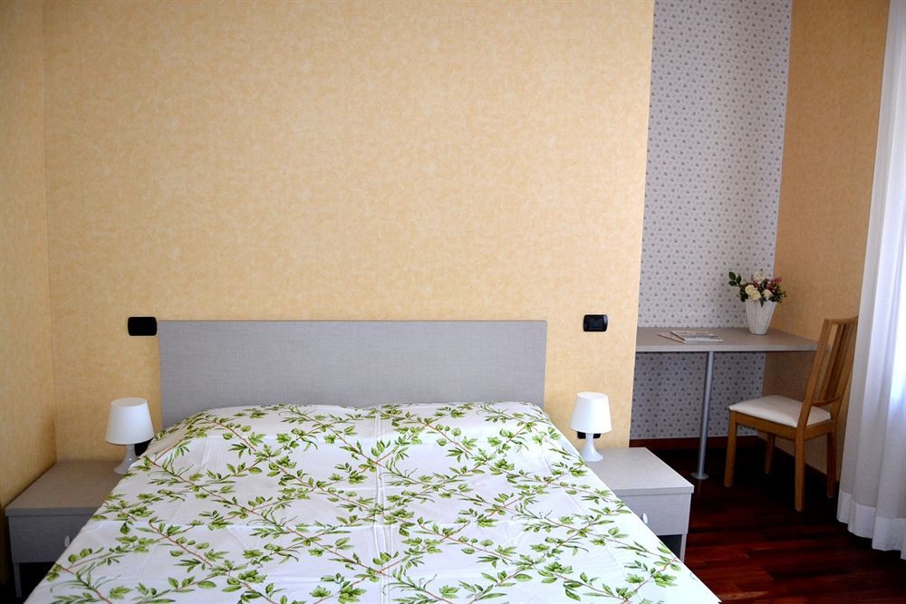 Hotel Italia 30 Gorgonzola Zewnętrze zdjęcie